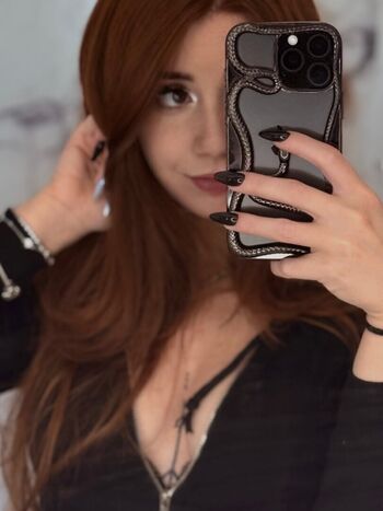 Full leaked Runablood private onlyfans photo