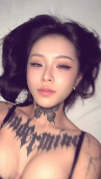 Full leaked Rungruedee thammakoon page private onlyfans photo