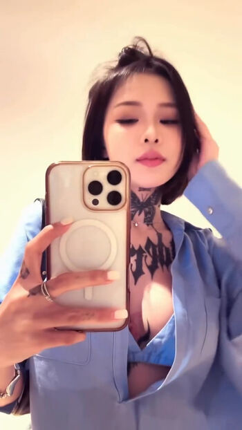Full leaked Rungruedee thammakoon page private onlyfans photo