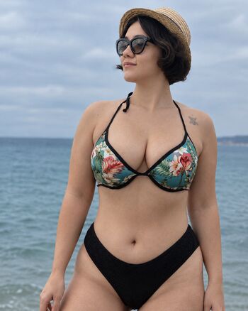 Full leaked Salome kapanadze official private onlyfans photo