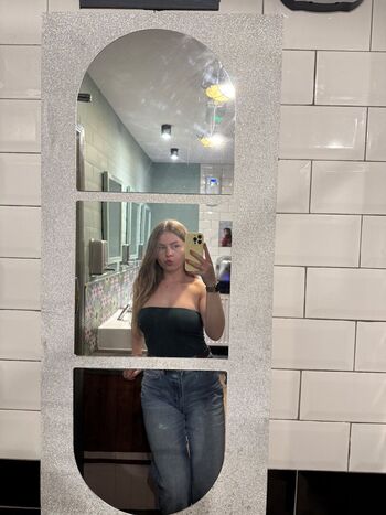Full leaked Samantha s library private onlyfans photo