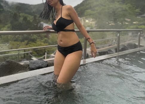 Sara Kashmir