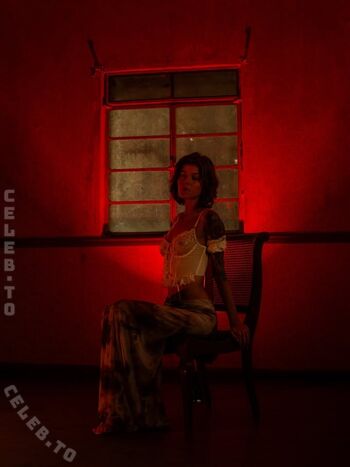 Sara Velez