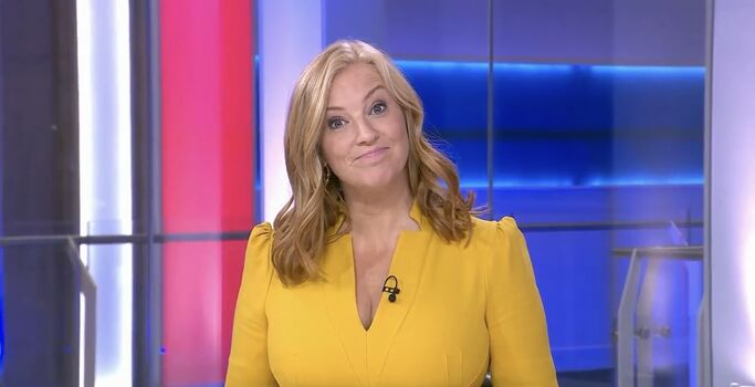 Full leaked Sarah jane mee page private onlyfans photo