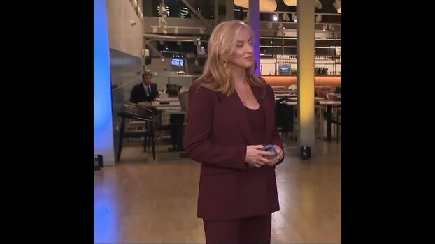 Full leaked Sarah jane mee page private onlyfans photo