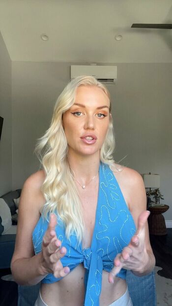 Full leaked Sarah lea page private onlyfans photo