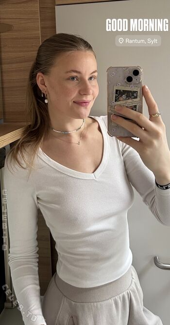 sarah.maevee