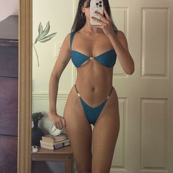 Full leaked Sarahmandich private onlyfans photo