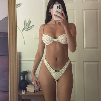 Full leaked Sarahmandich private onlyfans photo