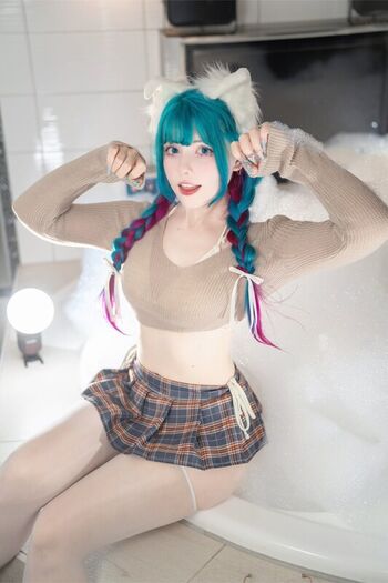 Saya Scarlet