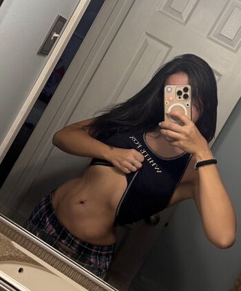 Full leaked Selenalenaxo private onlyfans photo