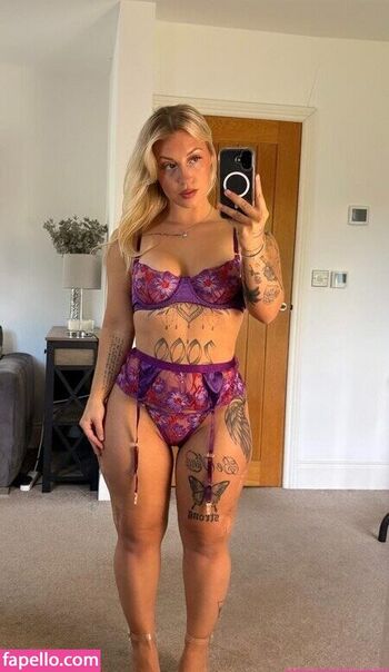 Full leaked Senna whiteman private onlyfans photo