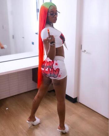 Sexxy Red