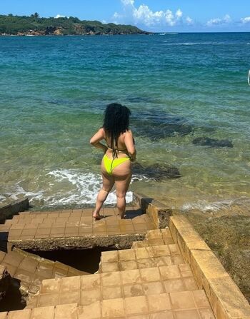 Full leaked Shakira private onlyfans photo