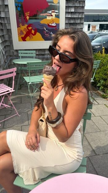 Shelby Abbott