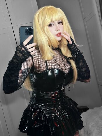 Full leaked Shini waifu page private onlyfans photo