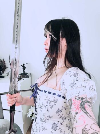 Full leaked Shini waifu page private onlyfans photo