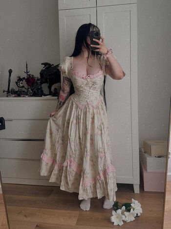 Full leaked Shini waifu page private onlyfans photo