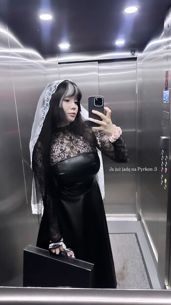 Full leaked Shini waifu private onlyfans photo