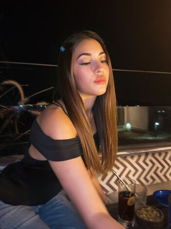 Full leaked Shivani singh private onlyfans photo