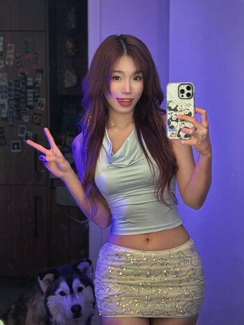 Full leaked Shulun c private onlyfans photo