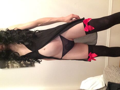 SissyNylons