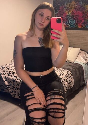 Full leaked Skyelynn miller private onlyfans photo