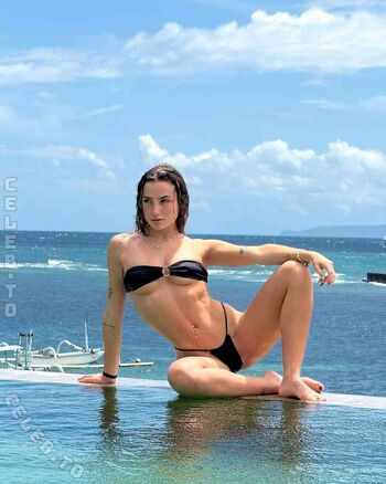 Full leaked Sofiasurfers private onlyfans photo