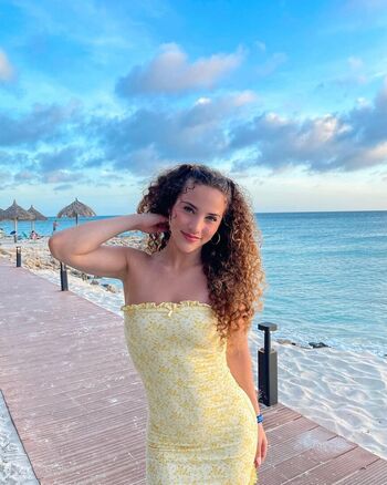 Full leaked Sofie dossi private onlyfans photo