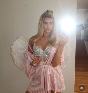 Full leaked Sophadopha private onlyfans photo