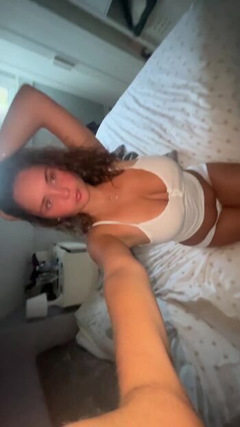 Full leaked Sophie lamont page private onlyfans photo