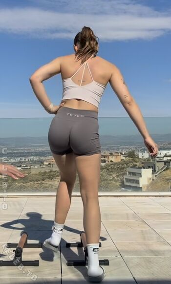 Full leaked Sophiia ugc private onlyfans photo