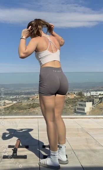 Full leaked Sophiia ugc private onlyfans photo