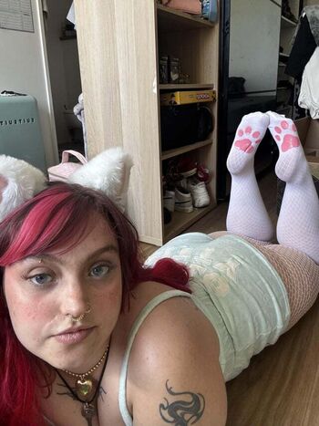 Succibitch002