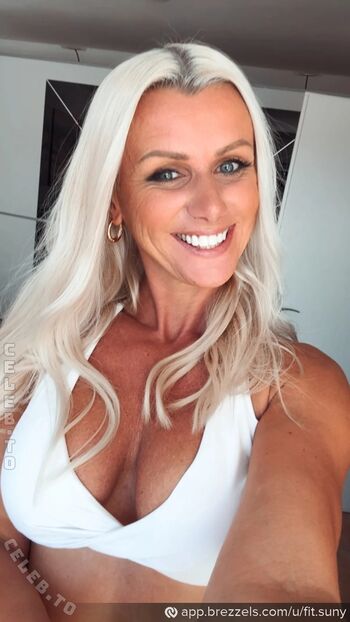 Full leaked Sunyyy private onlyfans photo