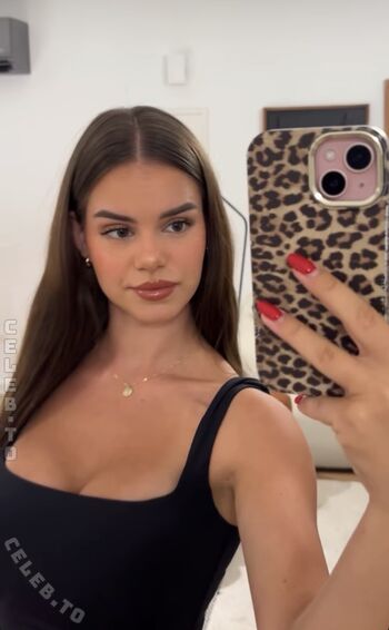 Full leaked Sweetmaddyhill private onlyfans photo