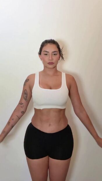 Taina Costa
