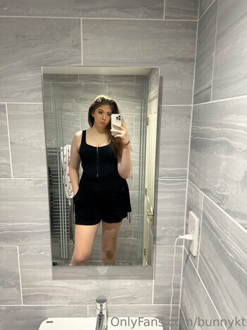 Tallbunnyy