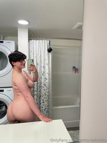 Full leaked Tentaclebimbo private onlyfans photo