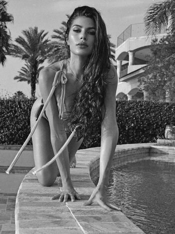 Full leaked Terrannhilow private onlyfans photo