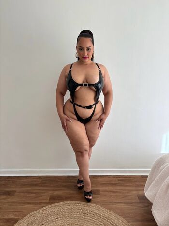 Full leaked Therealnatalie private onlyfans photo