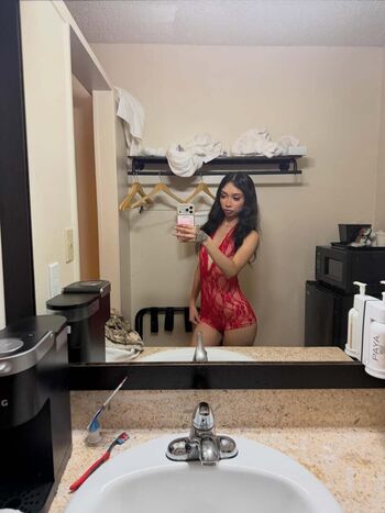 Full leaked Theyenvyyalexis private onlyfans photo
