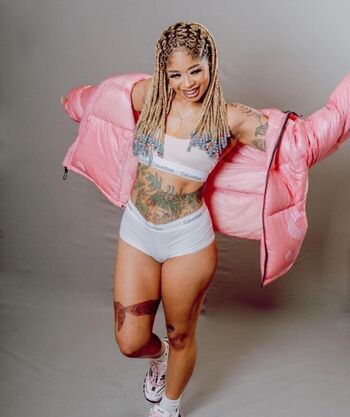 Full leaked Tiacorine private onlyfans photo