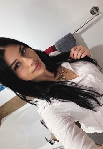 Full leaked Tina dames private onlyfans photo