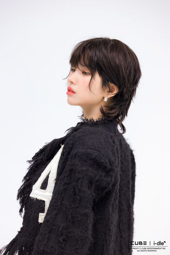 tiny.pretty.j