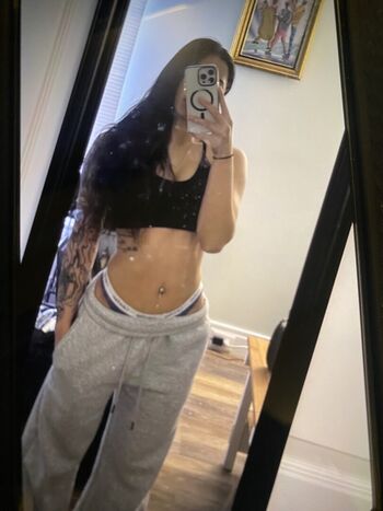 Full leaked Tray fitfever tray soe private onlyfans photo