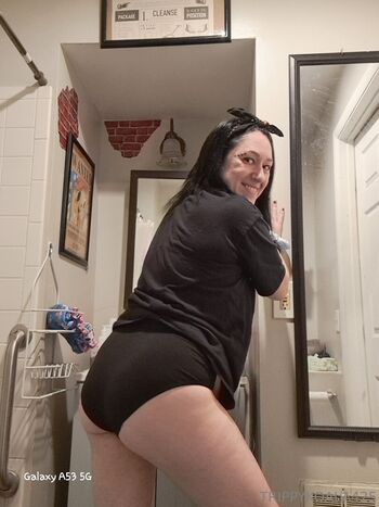 Full leaked Trippykoala private onlyfans photo