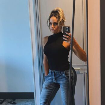 Trish Stratus