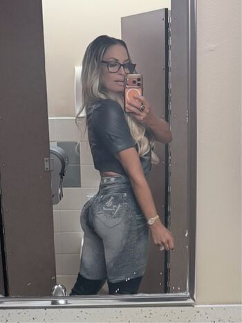 Full leaked Trish stratus private onlyfans photo