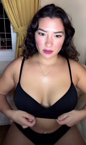 Full leaked Turkish girls page private onlyfans photo